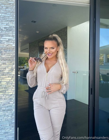 big tits nude onlyfans sexy photos