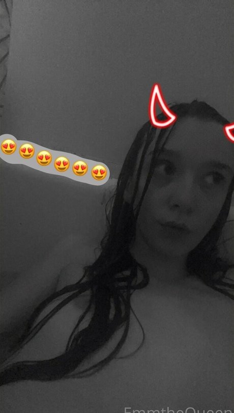 emmthequeen nudes star pictures