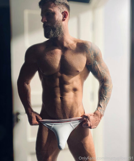 mattygilbert91 model art pic