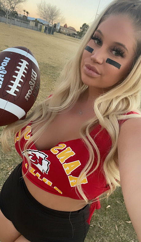 gloryhole princess onlyfans erotic images