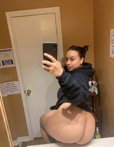 teedoll naked model photo