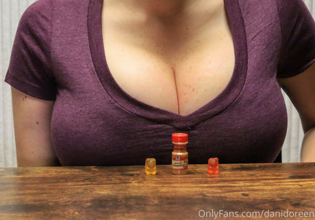 danidoreen exclusive actress image