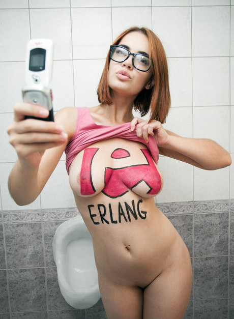 Kamilla nice pornstar pics