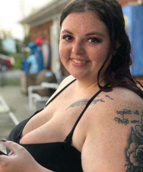 asian college onlyfans beautiful pic