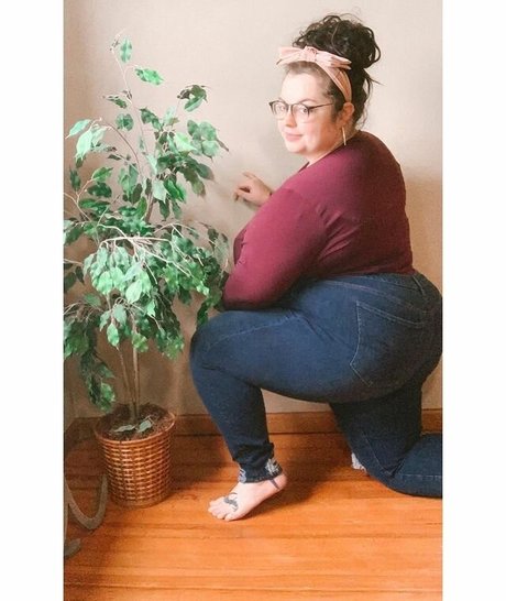 ahitsnatalie nudes model photo