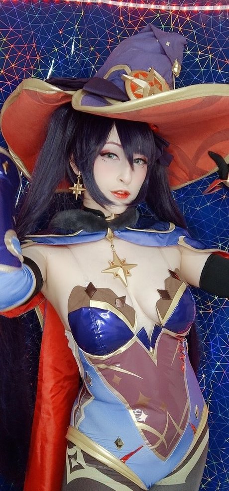 Alicekyo naked model gallery