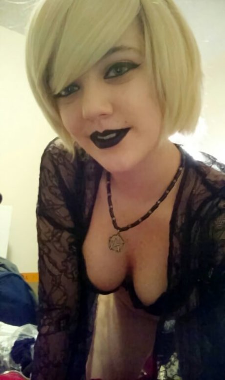 Mirthfulmollywhop pretty model gallery