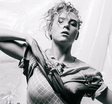 katcunning star porn image