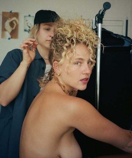 katcunning xxx actress pics