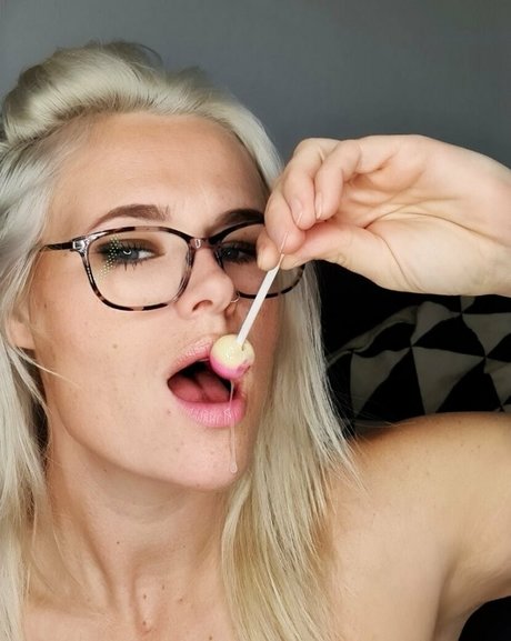 scene onlyfans nice img