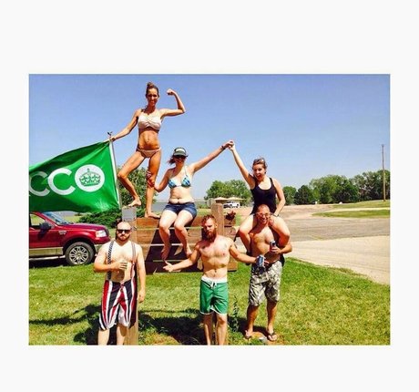 Amanda Thompson pornstar erotic gallery