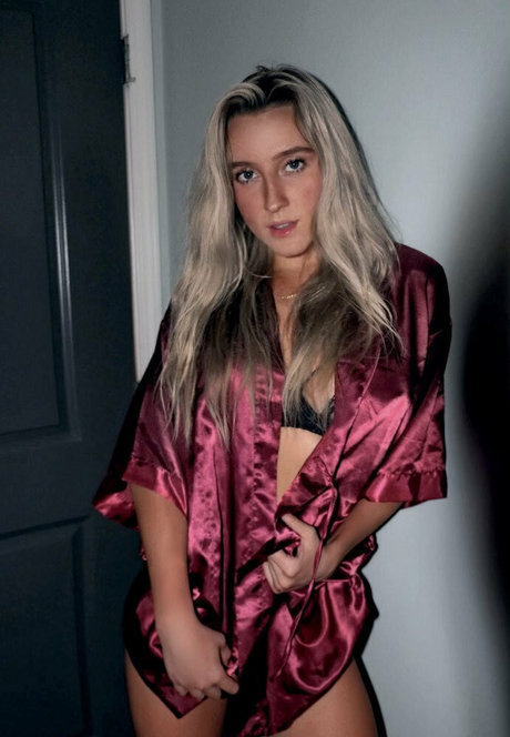 perfect onlyfans adult pic