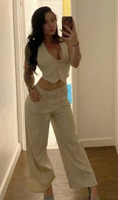 Youcancallmewenny pornstar adult gallery