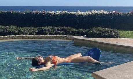 Youcancallmewenny model pornographic photo