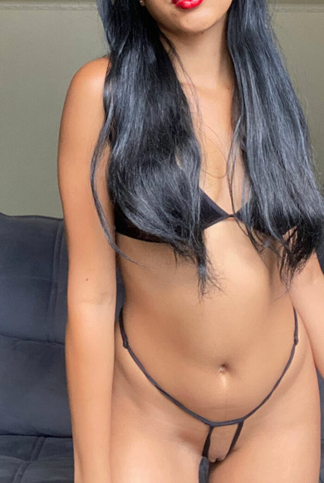 Miss Doideira pornographic star photo