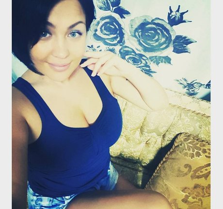 Marina Burnashova free star images