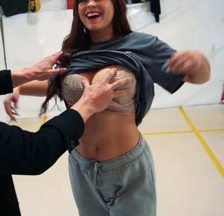 kitsune vitoria top model archive