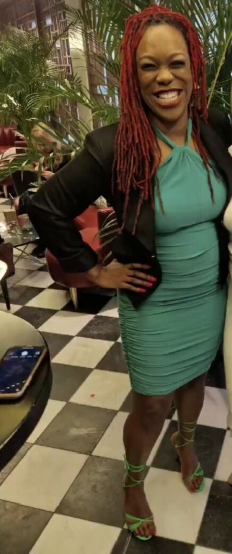 Charlene Douglas pretty star img