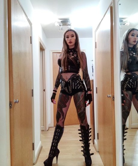 Veronica Carol Blades art actress photo