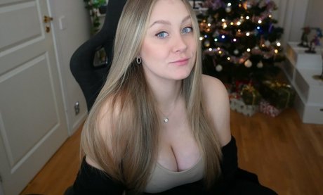 Kandyland pornstar xxx pic