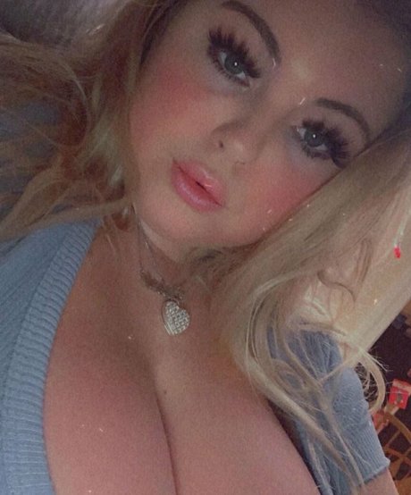 Amberly pornstar sexy pic