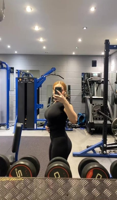 Laura Svensson star hd pictures