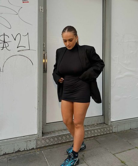 Laura Svensson best actress pictures