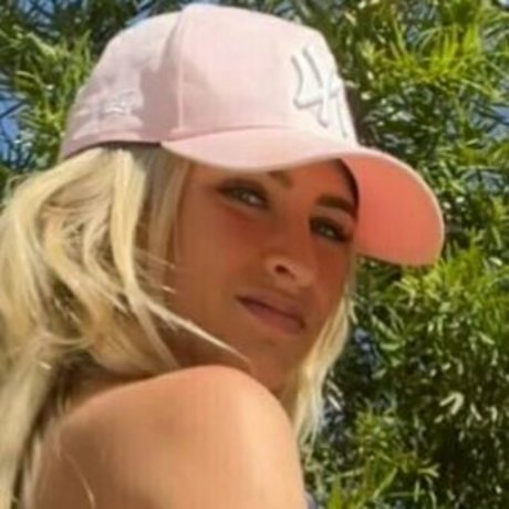 Samantha Frank hot pornstar photo