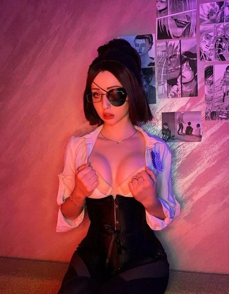 freakiellf pornstar sex picture