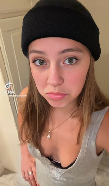 Peyton Coffee hd model img