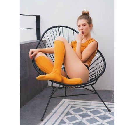 big tits curvy onlyfans art porn galleries