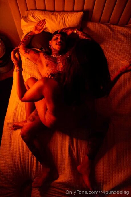 r4punzeelsg adult model archive