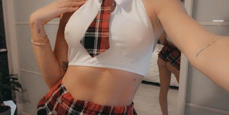 Ellyserose model top pics