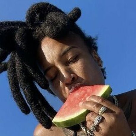 curvy girls onlyfans art naked pics