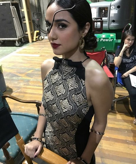 Summer Bishil hot model archive