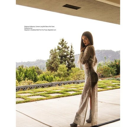 Summer Bishil top star image