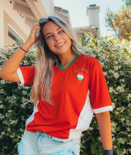 Liv iathan perfect pornstar image