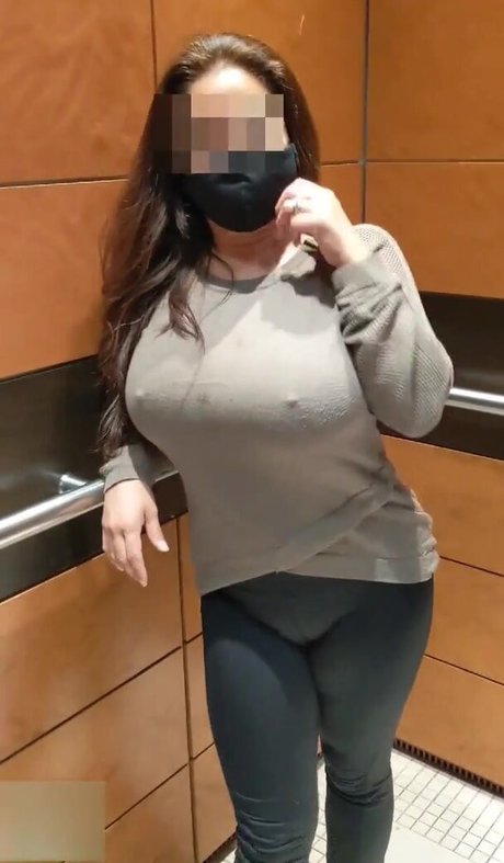 Hot Jade perfect model pic