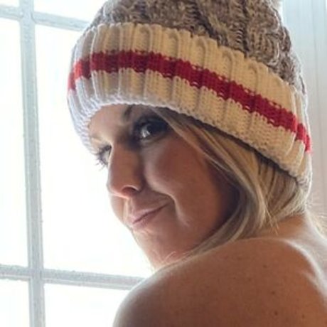 Katymonicapeach model art picture