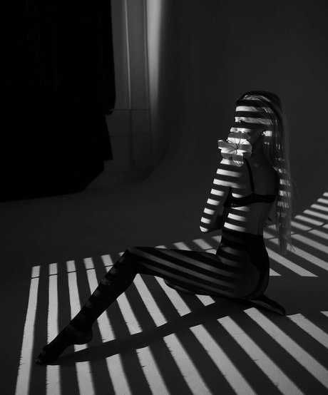 avdotka nude model picture