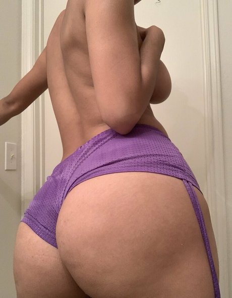 Vixen Keen top model pictures