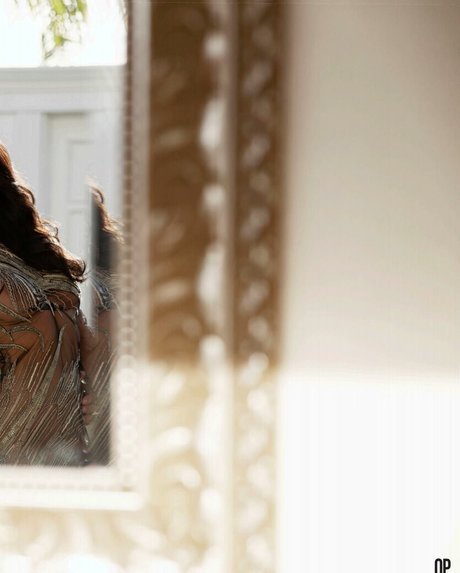 Christina Dreaming hd star image