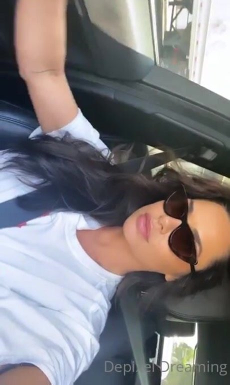 Christina Dreaming Profile pic