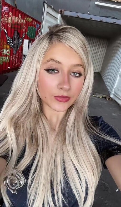 autumn onlyfans sexy photos