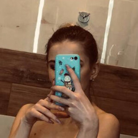 knopa vika adult model galleries