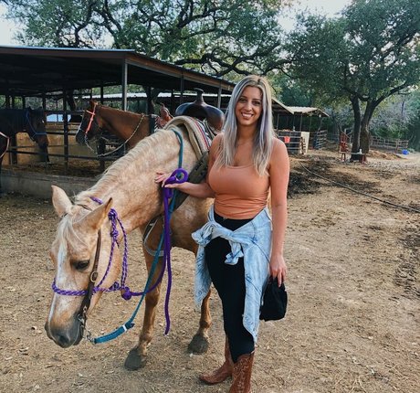 asian yoga onlyfans hd photo