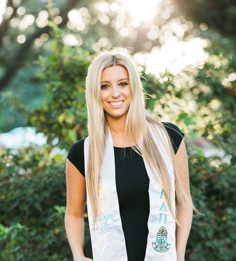 Hannah Murrell star exclusive image