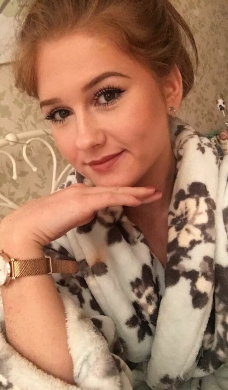 Chloe Rock pornographic model gallery