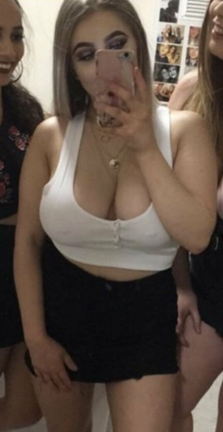 Allanahgrace pretty actress galleries