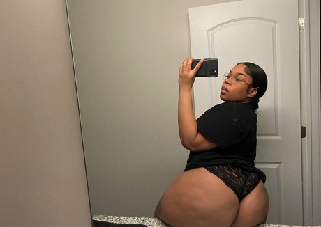 Angelsellsss pornstar adult img